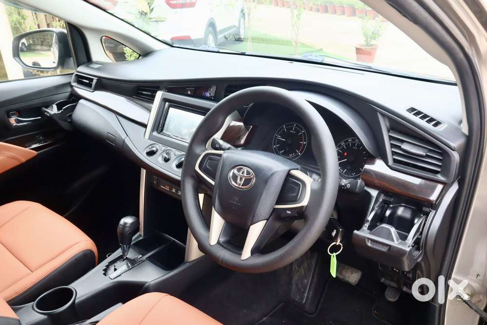 Toyota Innova Crysta 2.8 Gx At, 2016, Diesel