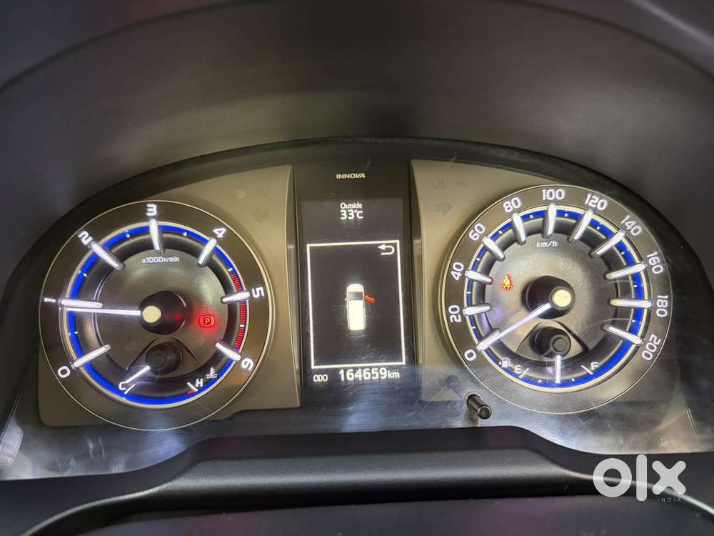 Toyota Innova Crysta 2017 Diesel Well Maintained
