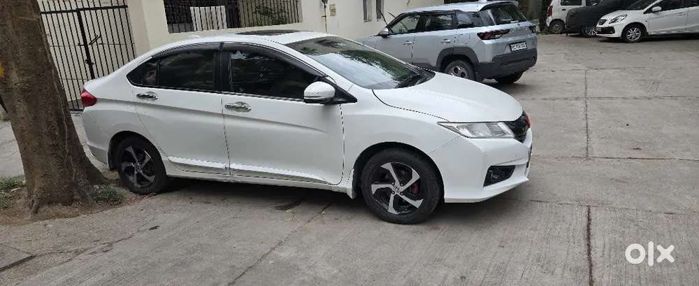Honda City 2017 Cng & Hybrids Well Maintained