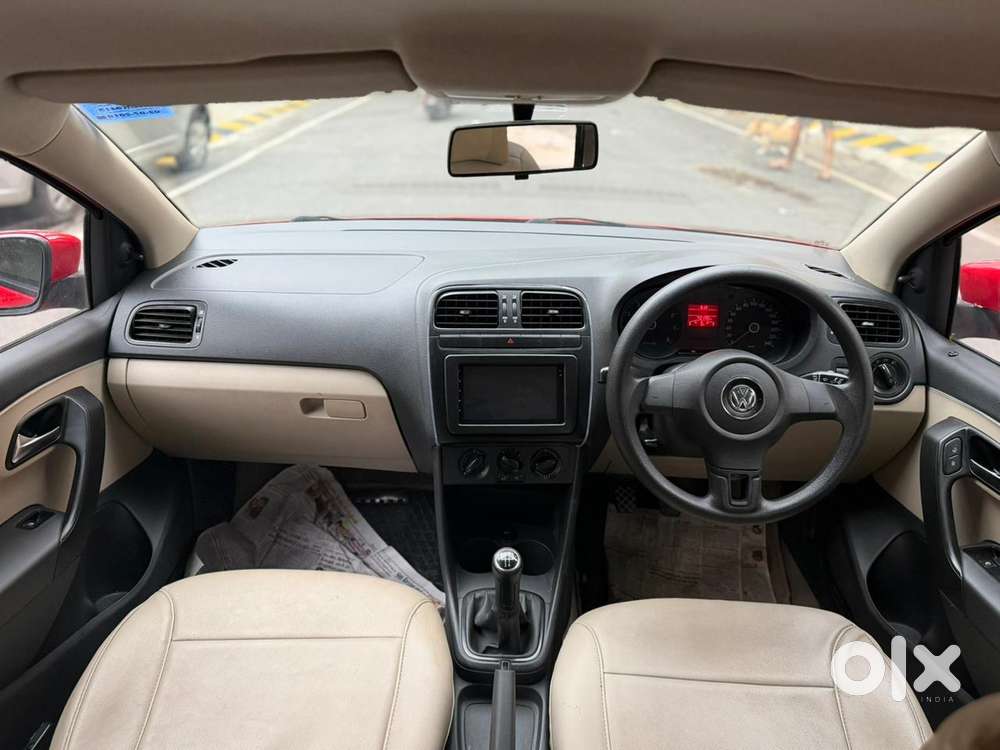 Volkswagen Polo Petrol Comfortline 1.2l, 2011, Petrol