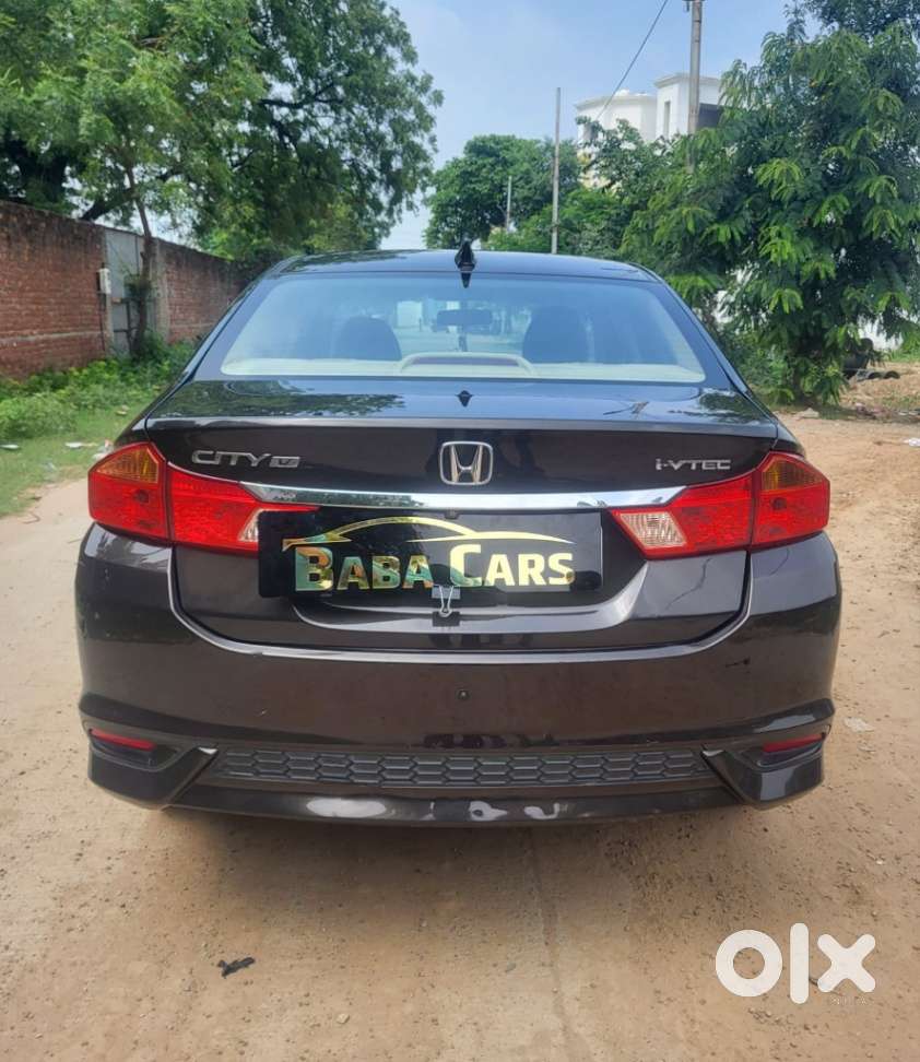 Honda City I-vtec V, 2017, Petrol