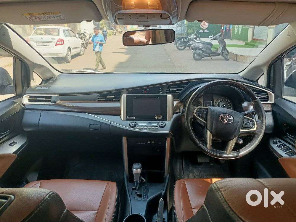 Toyota Innova Crysta 2.4 Z 7 Str, 2016, Diesel