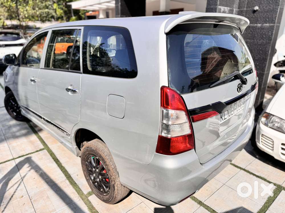 Toyota Innova [2013-2016] 2.5 V Diesel 7 Str, 2014, Diesel