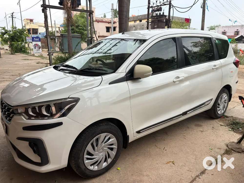 Maruti Suzuki Ertiga Vxi, 2024, 47000 Km