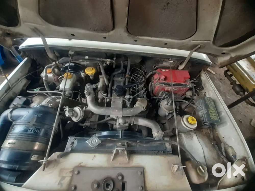 Well Maintained Bolero Plus 2019 Model 9 Seater