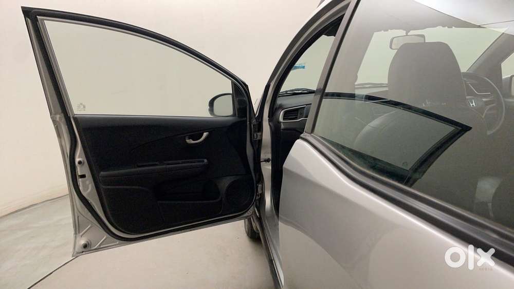 Honda Br-v I-vtec V Cvt, 2017, Petrol