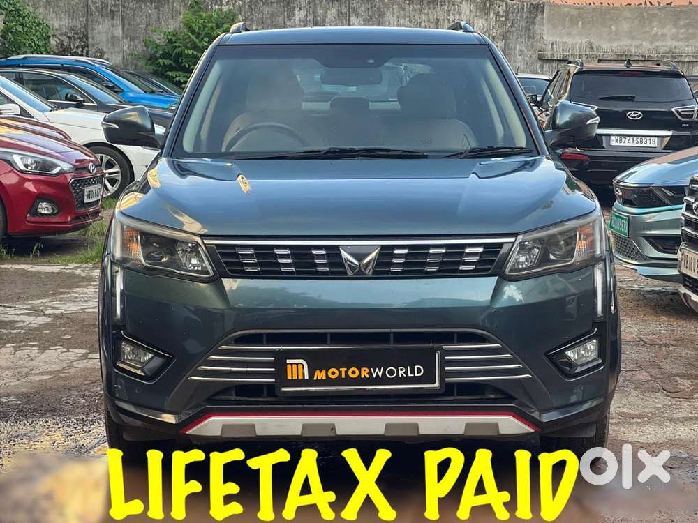 Mahindra Xuv300 W8 Option, 2023, Petrol