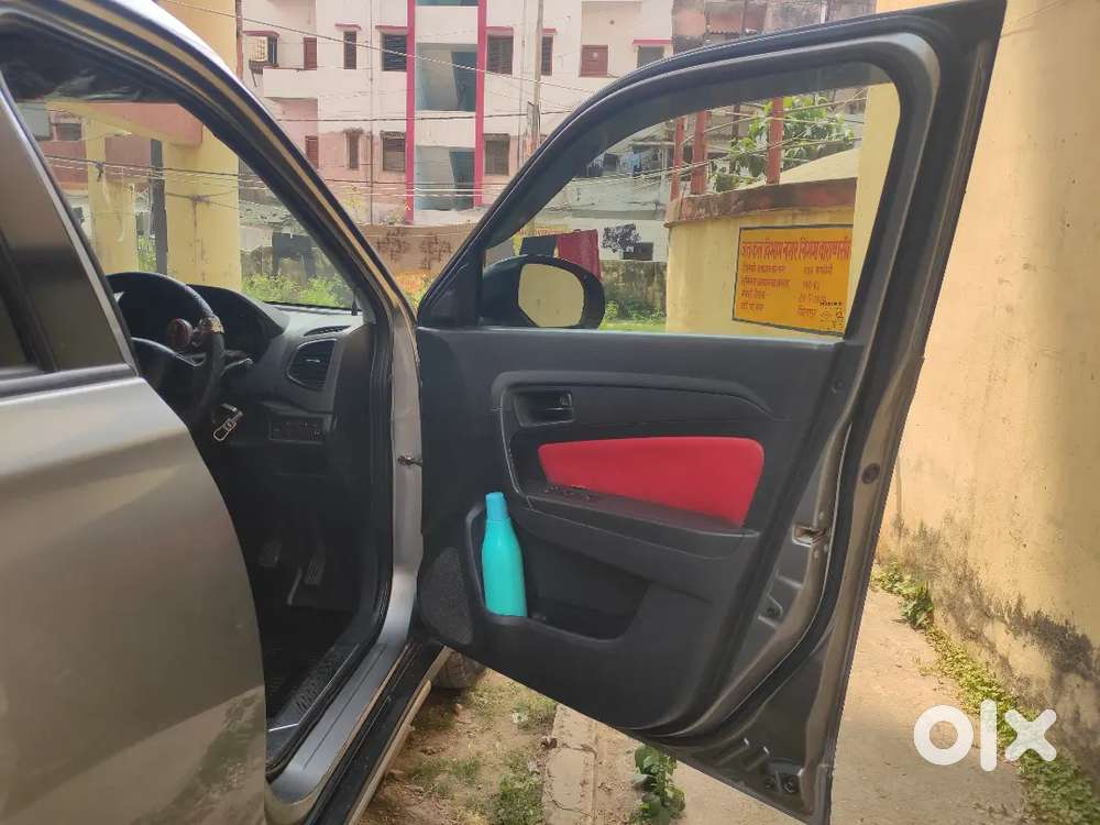 Maruti Suzuki Brezza 2016 Diesel Well Maintained