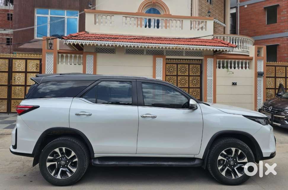 Toyota Fortuner Legender 4x4 At 2.8, 2024, Diesel