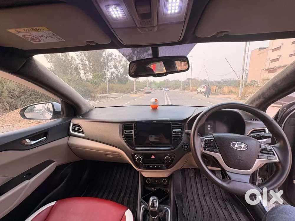 Hyundai Verna 1.6 Sx (o) Vtvt, 2022, Petrol