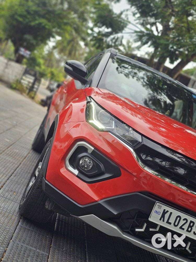 Tata Nexon 1.2 Revotron Xza Plus Dualtone, 2022, Petrol