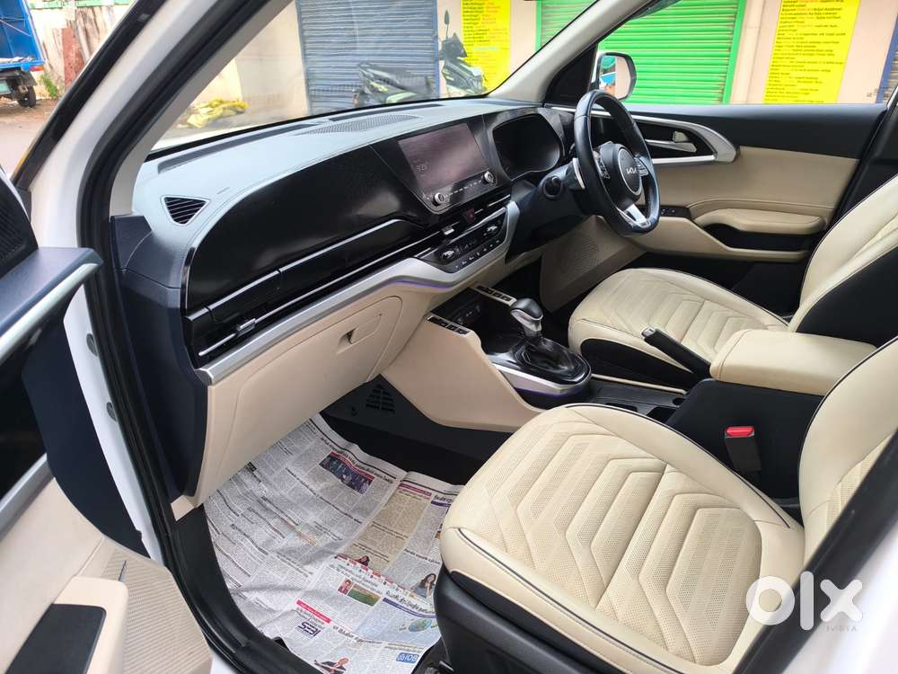 Kia Carens 1.4 Luxury Plus 6 Str, 2022, Diesel