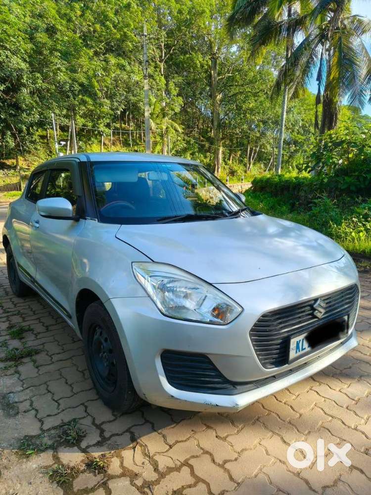 Maruti Suzuki Swift Vxi + Manual, 2018, Petrol