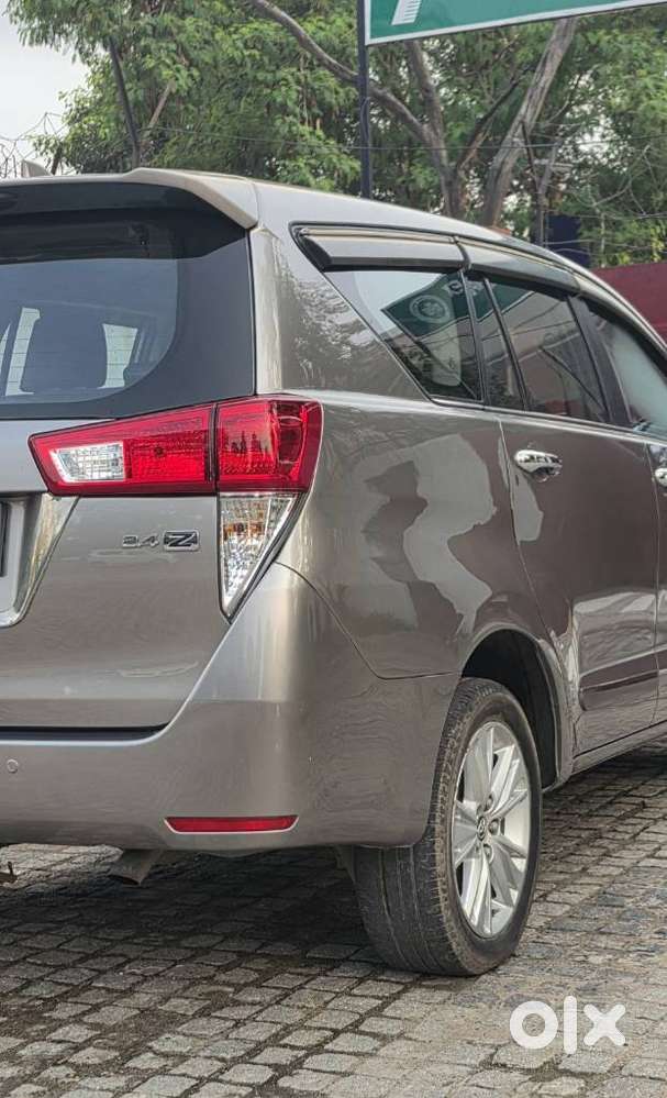 Toyota Innova Crysta Zx 2.4 Diesel 7 Seater, 2018, Diesel