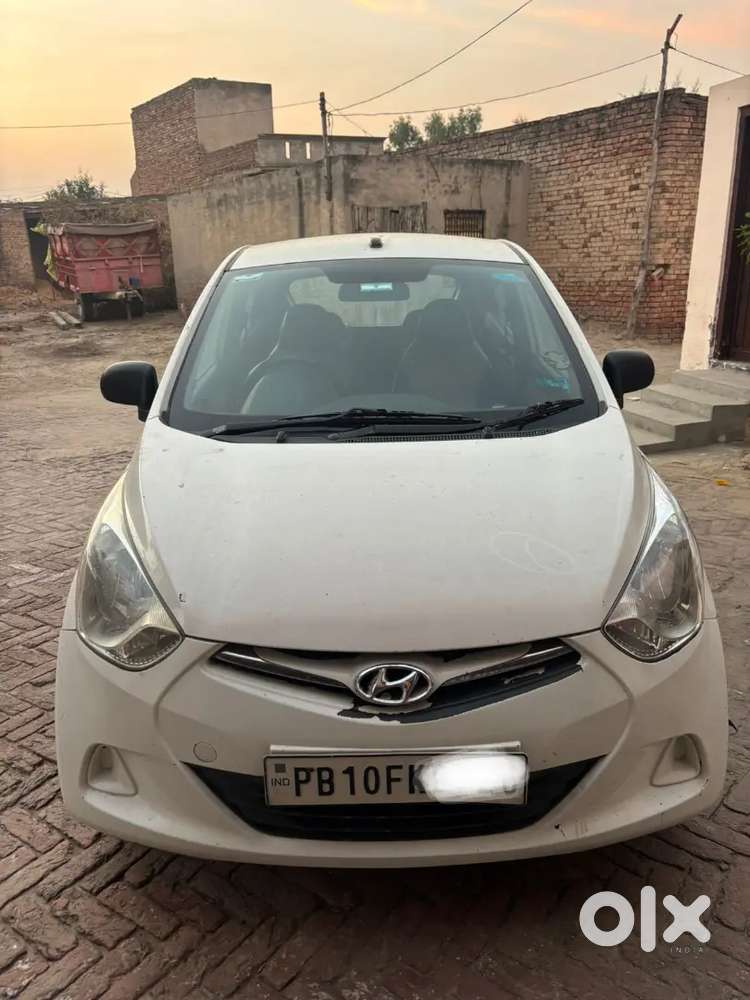 Hyundai Eon Magna 2015 Petrol