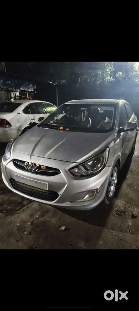 Hyundai Fluidic Verna 2012 Diesel 180000 Km Driven