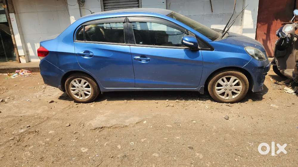 Honda Amaze 22013 Diesel Show Room Condition