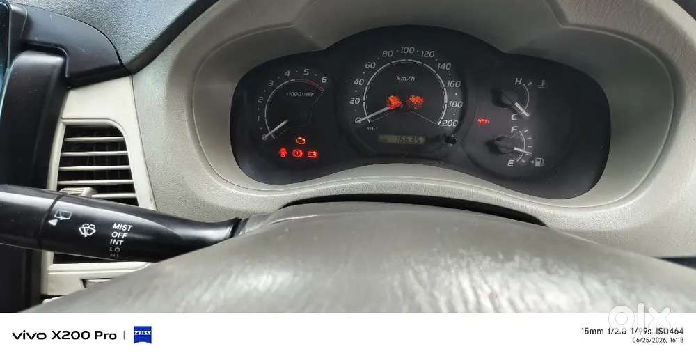 Toyota Innova 2011 Diesel 166000 Km Driven
