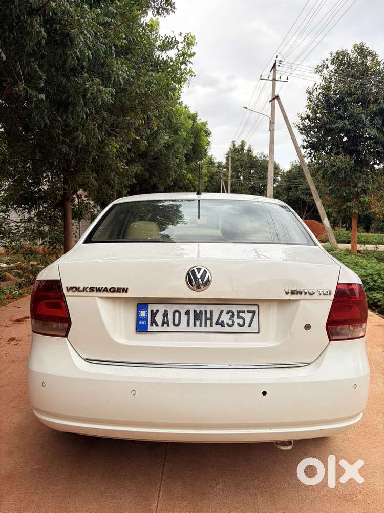 Volkswagen Vento [ ] 1.5 Tdi Comfortline At, 2011, Diesel