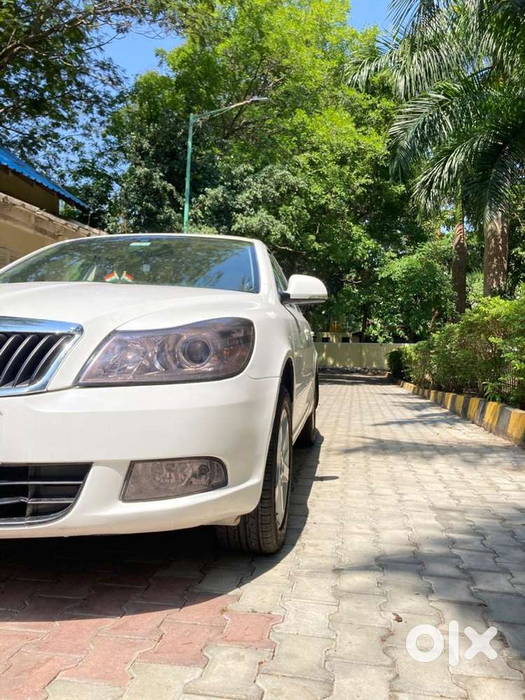 Skoda Laura 2012