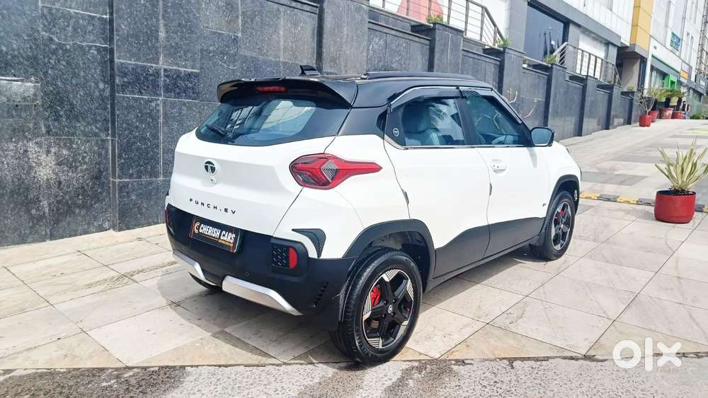Tata Punch Ev Empowered Plus S Lr Ac Fc, 2024, Electric
