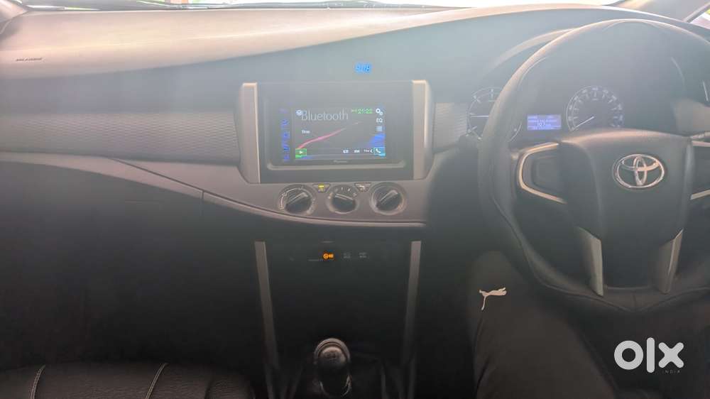 Toyota Innova Crysta 2.4 G Mt, 2016, Diesel