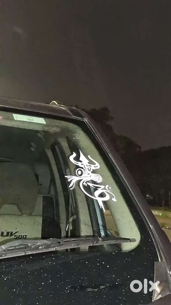Mahindra Xuv500 2wd 2015
