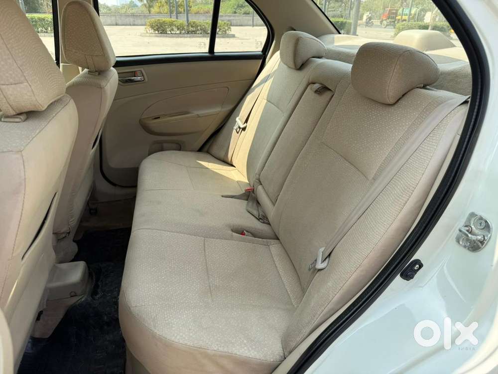 Maruti Suzuki Swift Dzire Vxi Optional, 2014, Petrol
