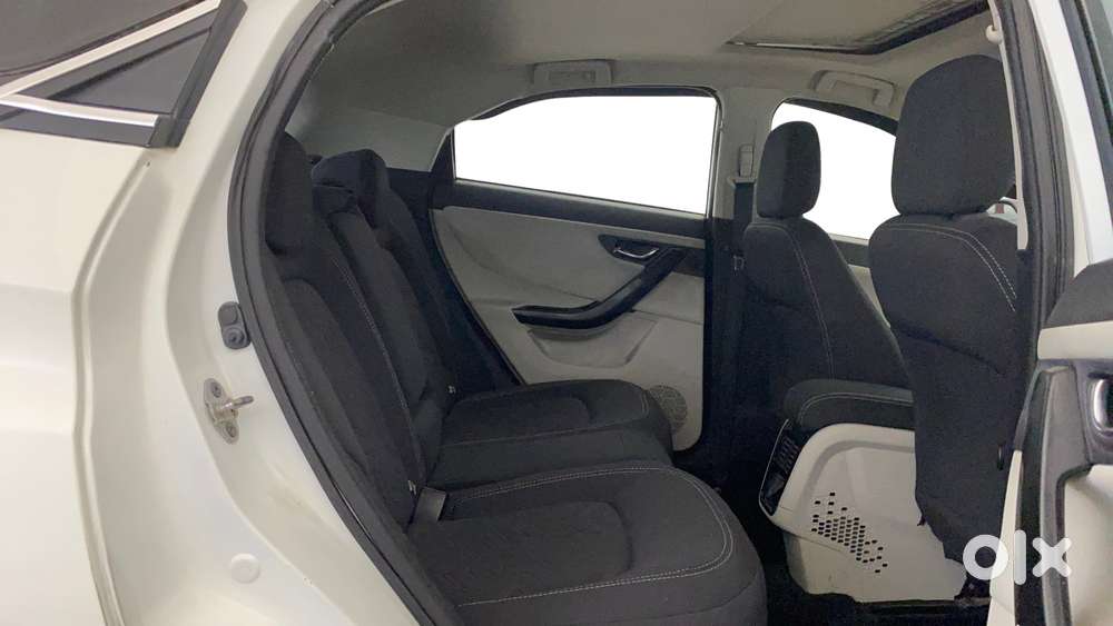 Tata Nexon 1.5 Revotorq Xz Plus (s), 2023, Diesel