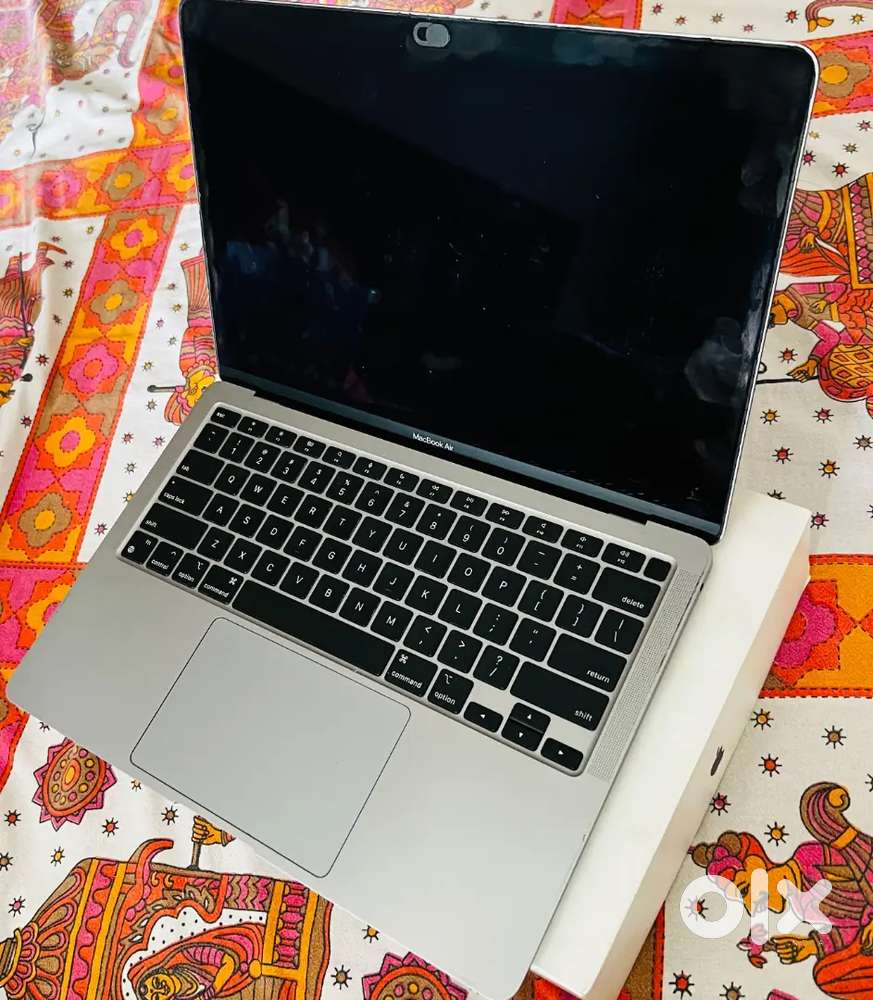 Macbook M1