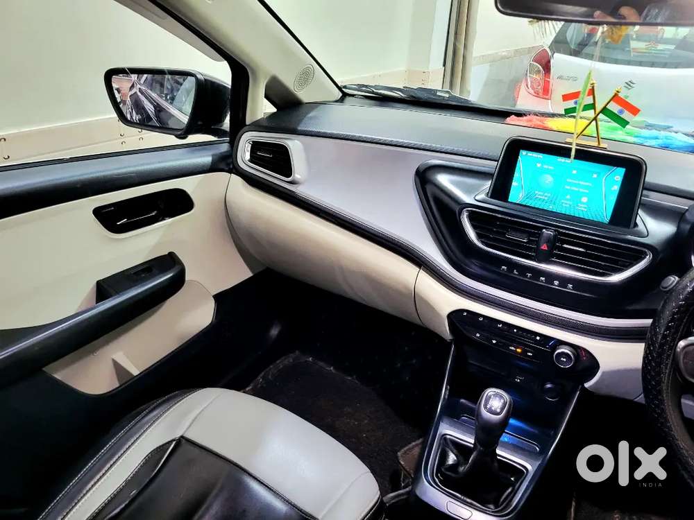 Tata Altroz Xm Plus 2024