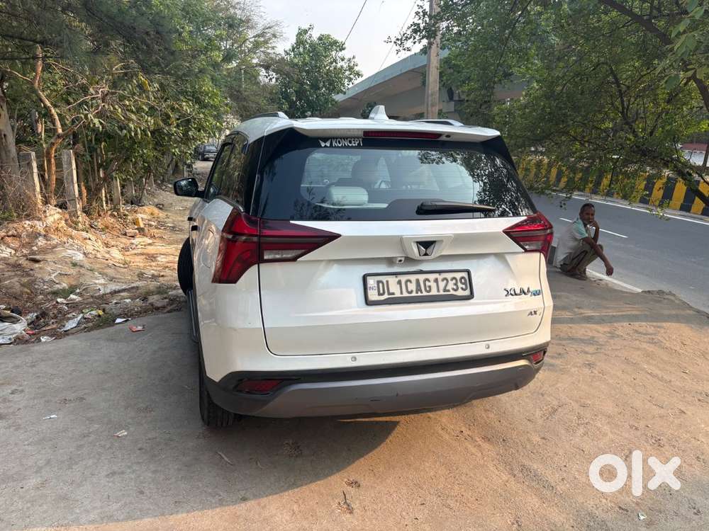 Mahindra Xuv700 2022 Ax7l Petrol Well Maintained
