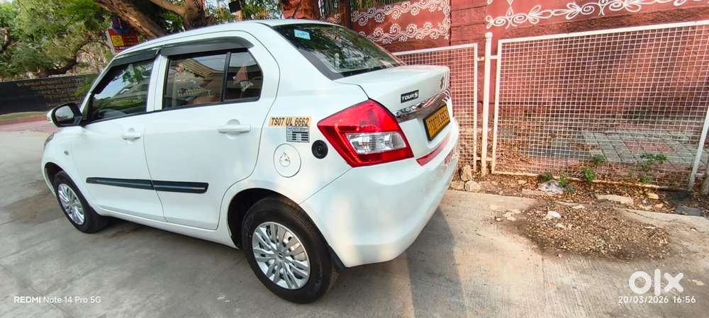 Maruti Suzuki Swift Dzire Lxi Option, 2022, Cng & Hybrids