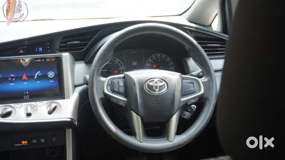 Toyota Innova Crysta 2.8 Gx At 8 Seater, 2021, Diesel