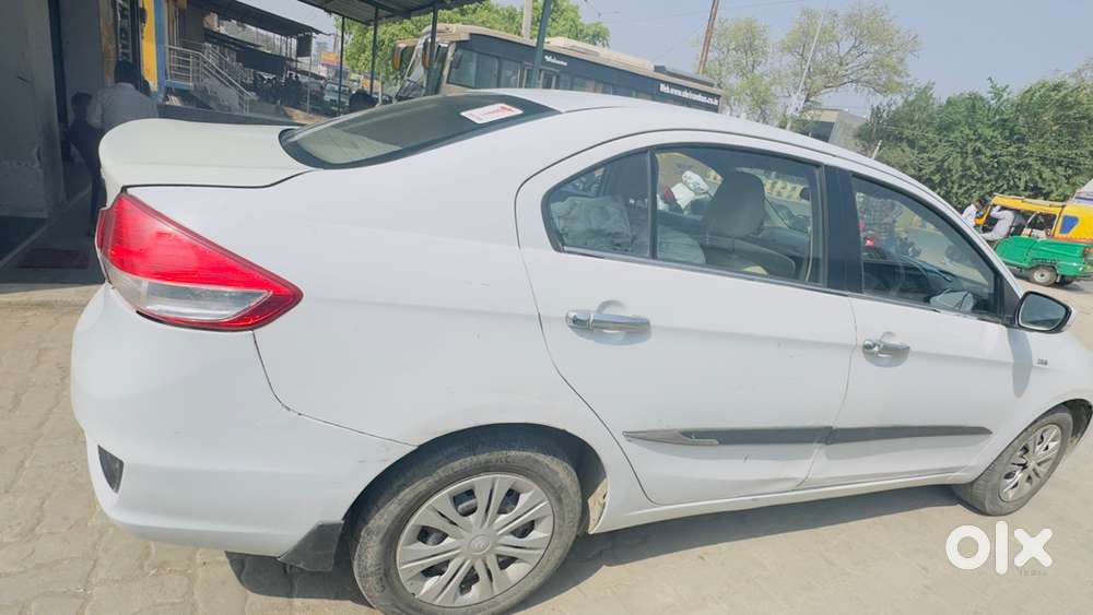 Maruti Suzuki Ciaz Diesel 2014 (28/november/ 2014)
