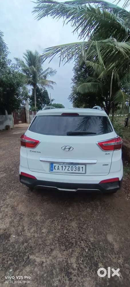 Hyundai Creta 2016 Diesel 180000 Km Driven