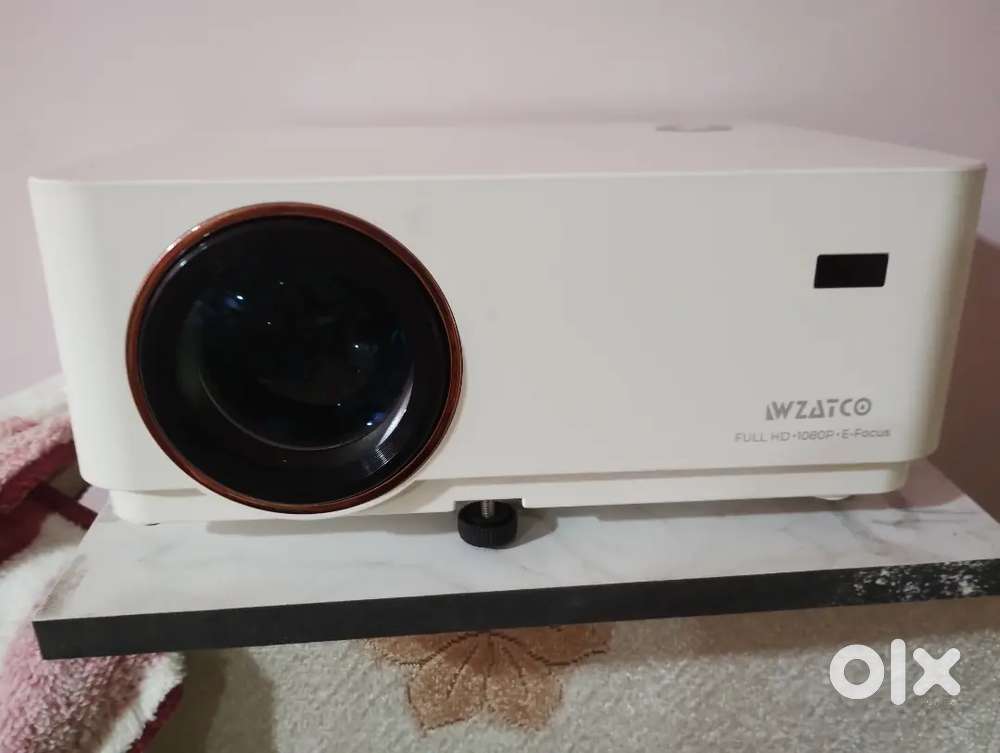 LED Projector
