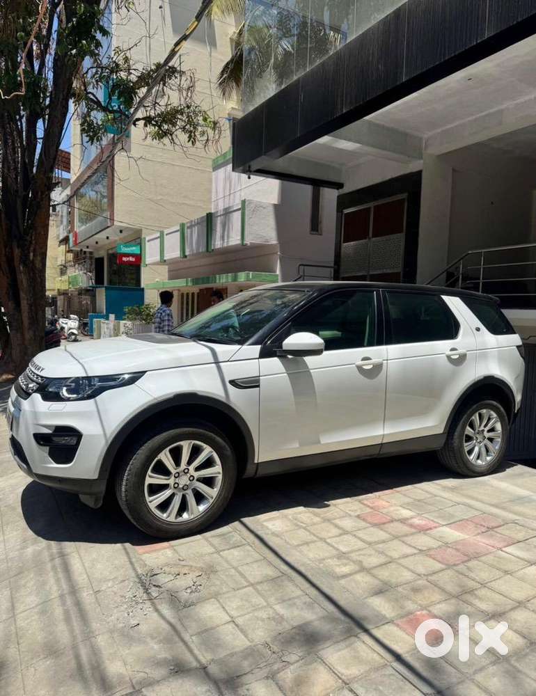 Land Rover Discovery 2017 Petrol Well Maintained