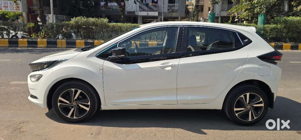 Tata Altroz Xz, 2020, Petrol