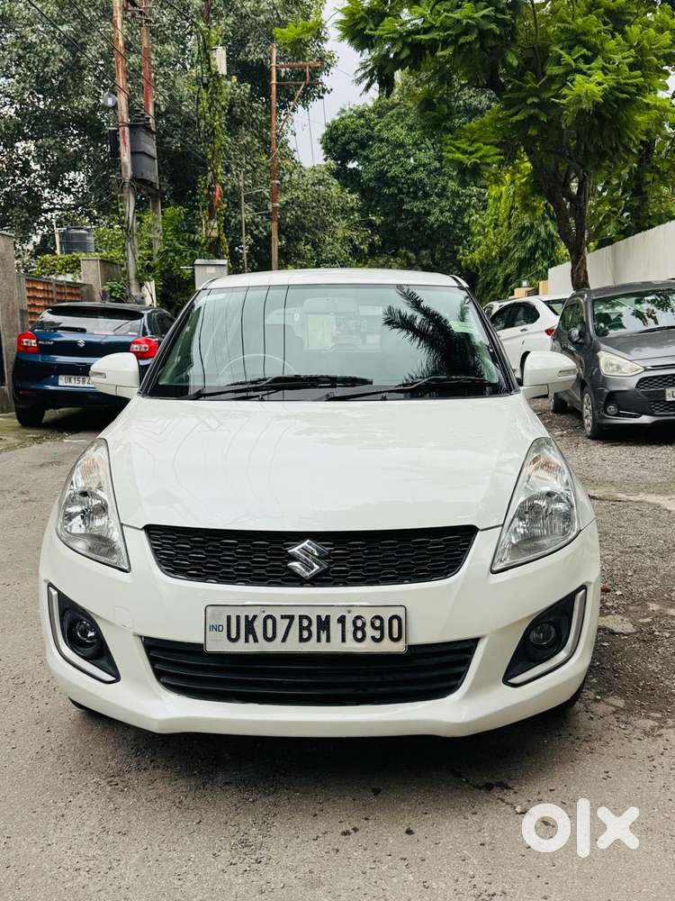 Maruti Suzuki Swift Vxi Optional, 2015, Petrol
