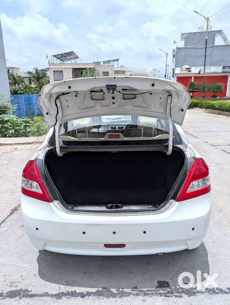 Maruti Suzuki Swift Dzire 1.3 Zxi, 2014, Petrol