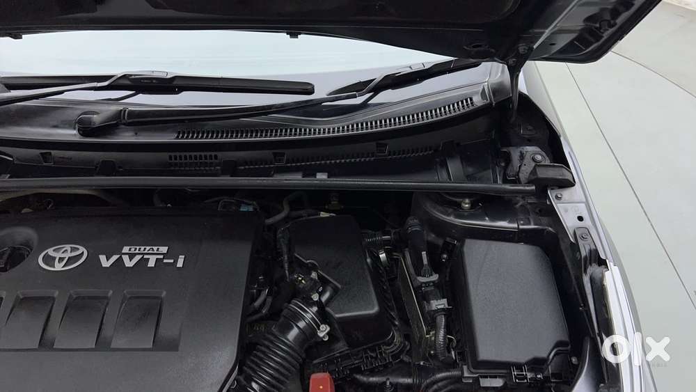 Toyota Corolla Altis 1.8 Gl, 2015, Petrol