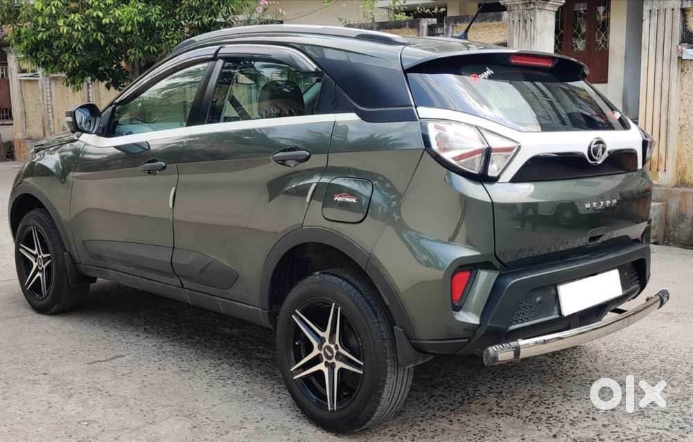 Tata Nexon 1.2 Revotron Xm (s), 2022, Petrol