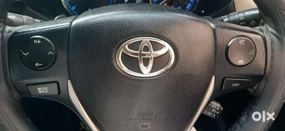 Toyota Corolla Altis Vl At, 2016