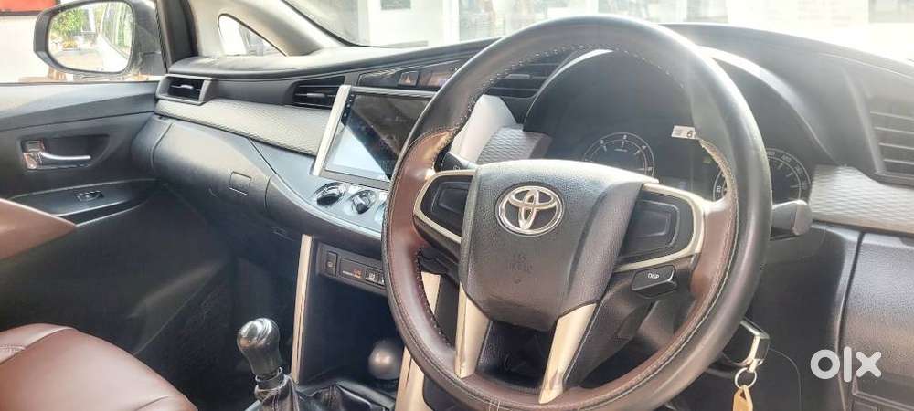 Toyota Innova Crysta G 8 Str, 2017, Diesel