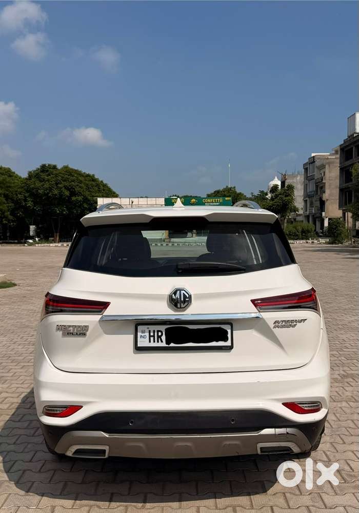 Mg Hector Plus Diesel 2023 Sharp Edition