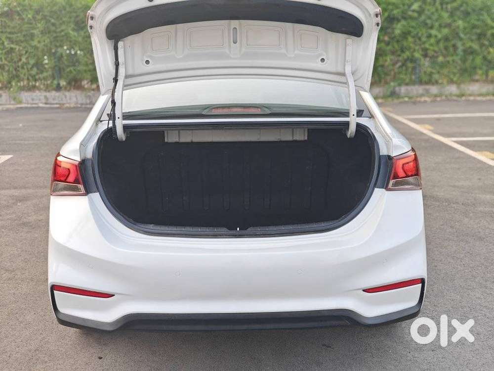 Hyundai Verna Crdi 1.6 At Sx Plus, 2018, Diesel