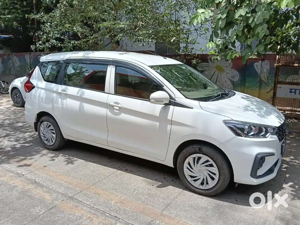Maruti Suzuki Ertiga October 2024 Cng & Hybrids 26000 Km Driven