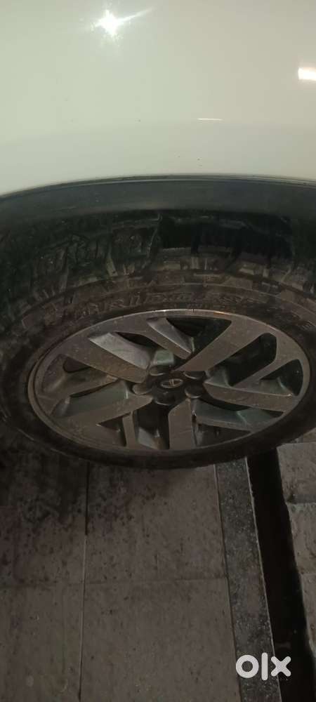 Tata Safari Diesel 2021