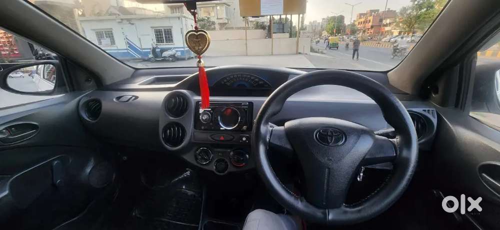 Toyota Etios 2014 Cng & Hybrids 80000 Km Driven